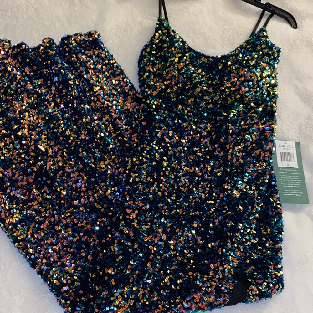 B. Smart Multicolor Sequin Prom Dress